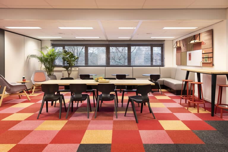 Interieurontwerp kantoor TIAS Tilburg duurzaam bewust ontwerp Wonderful day design